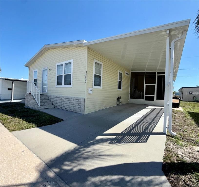 34572 GARDENIA DRIVE N PINELLAS PARK, FL 33781