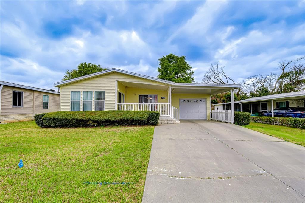37232 NEUKOM AVENUE ZEPHYRHILLS, FL 33541