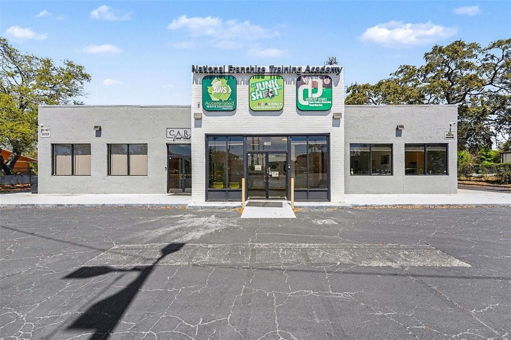 2304 E BUSCH BOULEVARD TAMPA, FL 33612