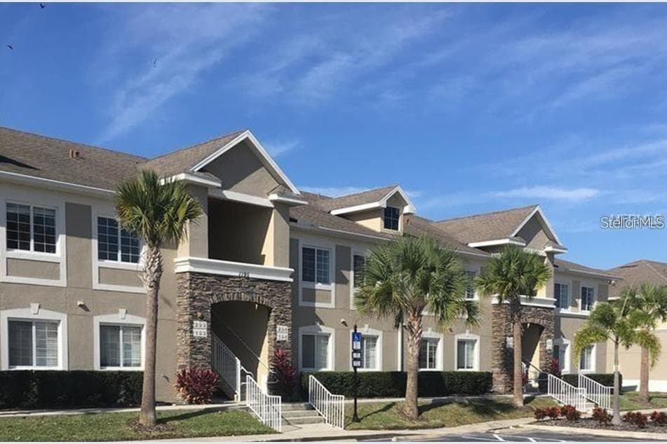 1231 GODAVARI WAY UNIT 103 WESLEY CHAPEL, FL 33543