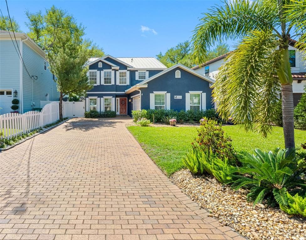 2808 W LEILA AVENUE TAMPA, FL 33611