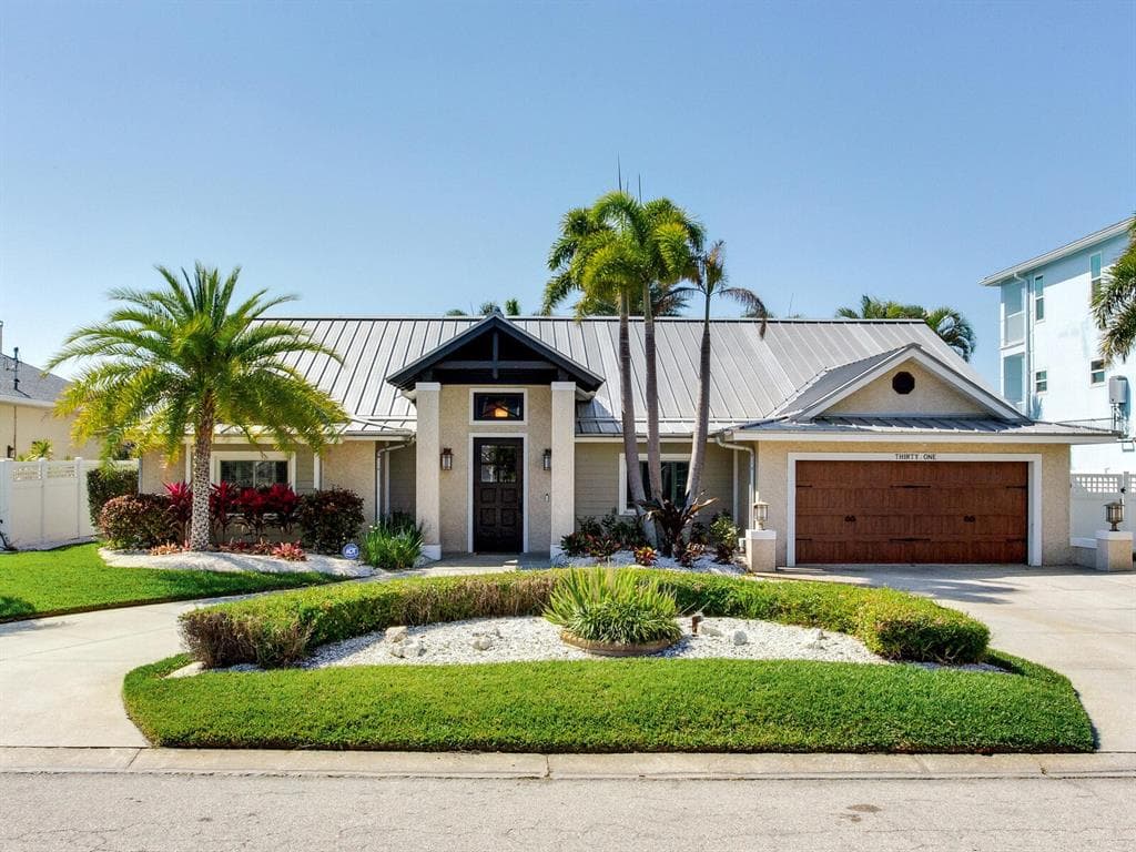 31 N PINE CIRCLE