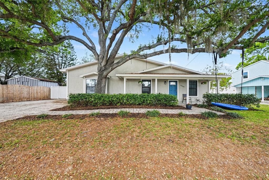 6003 S HIMES AVENUE TAMPA, FL 33611