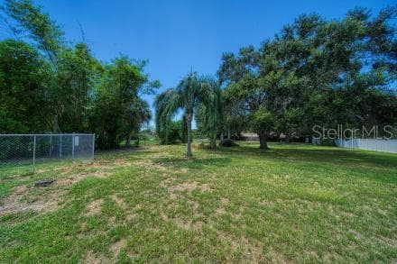 10850 OAKHURST ROAD LARGO, FL 33774