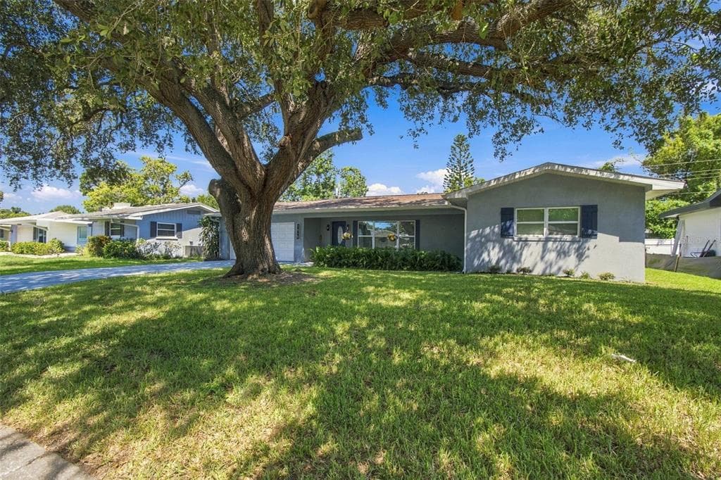 1618 BARRY ROAD CLEARWATER, FL 33756