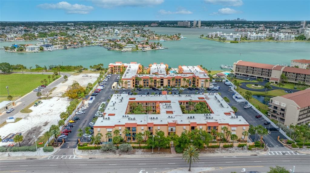 8911 BLIND PASS ROAD UNIT 114 ST PETE BEACH, FL 33706