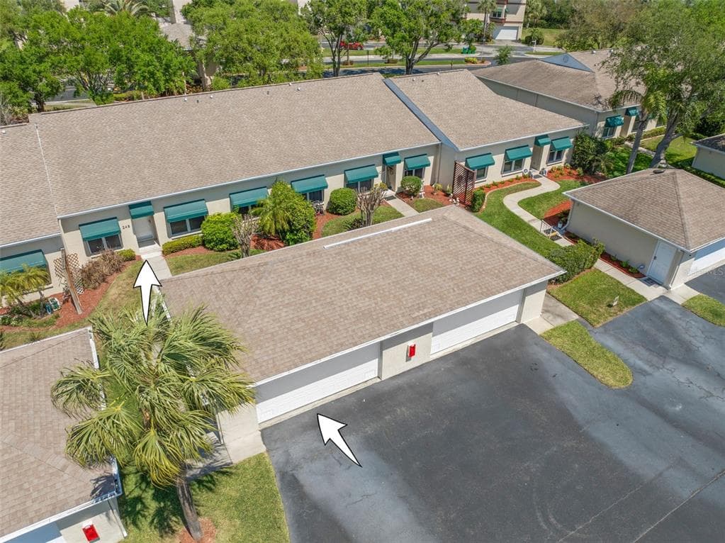 6600 100TH WAY N UNIT 24B ST PETERSBURG, FL 33708