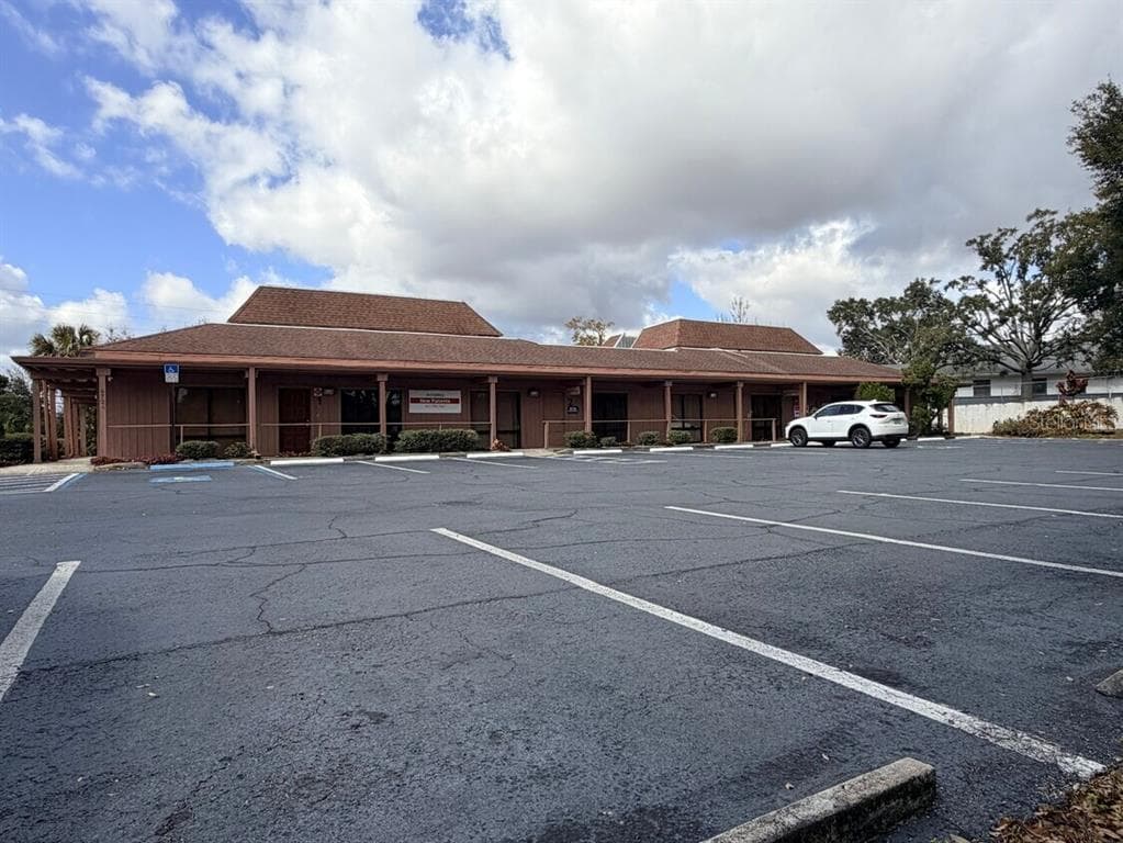 6725 CEDARRIDGE ZEPHYRHILLS, FL 33542
