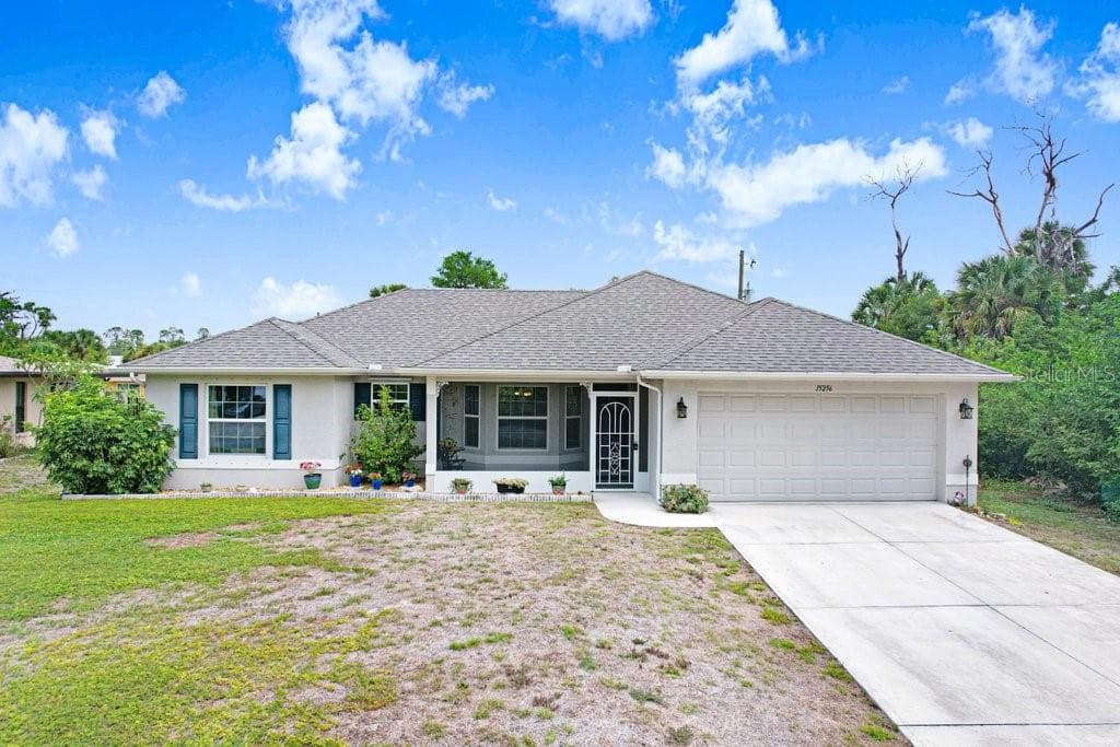 15256 COMMUNITY AVENUE PORT CHARLOTTE, FL 33953