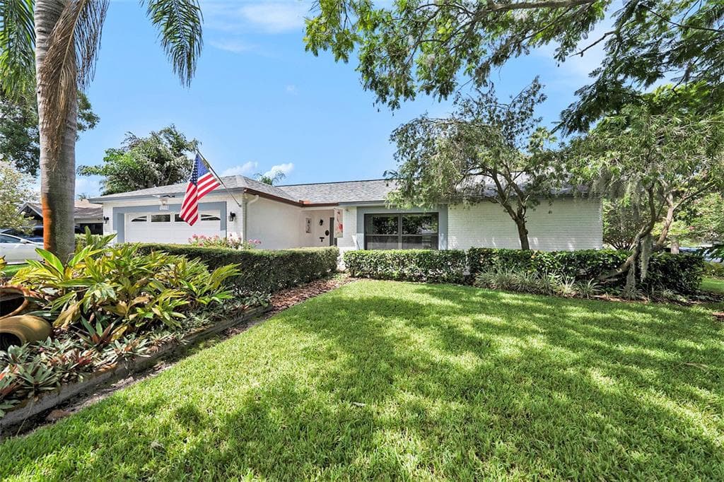 12014 LITTLEBERRY COURT TAMPA, FL 33635