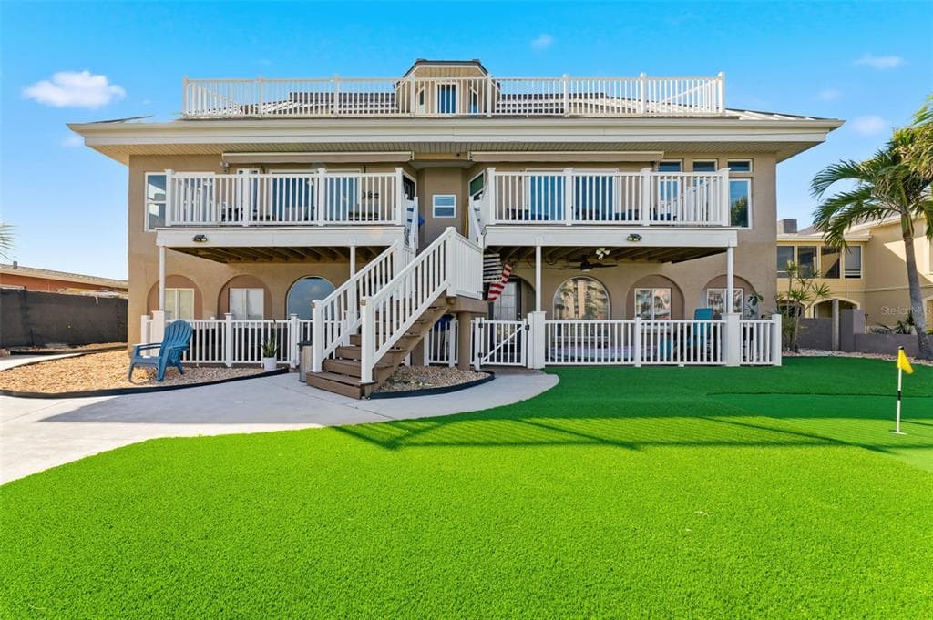 220 126TH AVENUE UNIT 1 TREASURE ISLAND, FL 33706