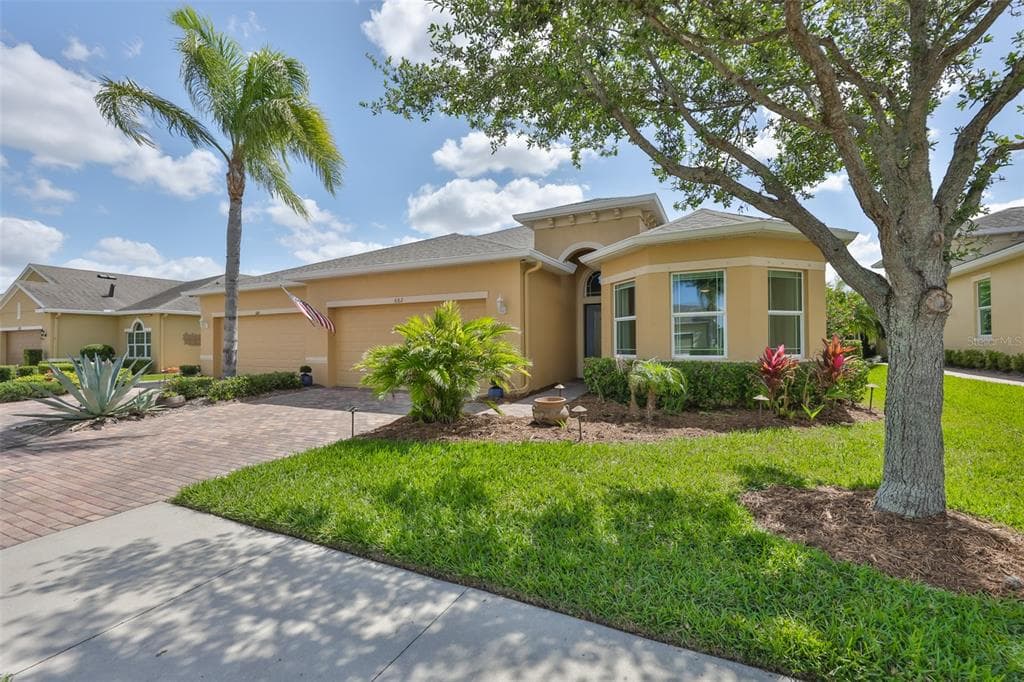 682 CHIPPER DRIVE SUN CITY CENTER, FL 33573