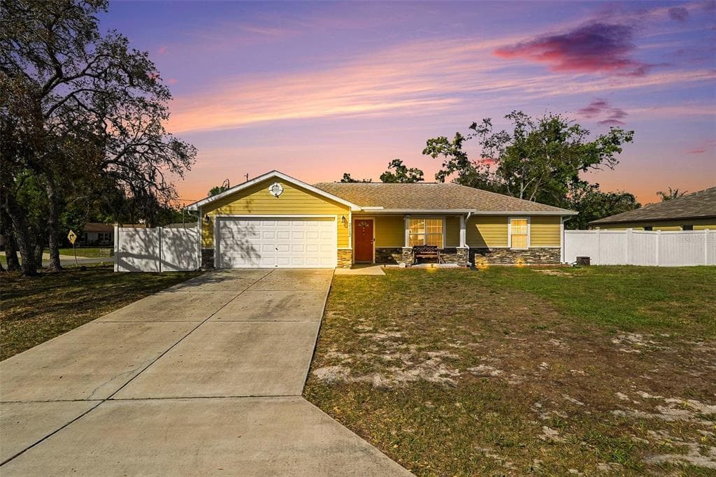 2113 CLAYTON AVENUE SPRING HILL, FL 34609