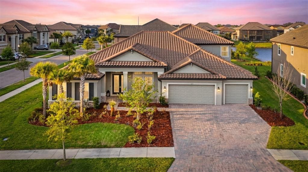 7073 GRAYBROOK DRIVE WESLEY CHAPEL, FL 33545