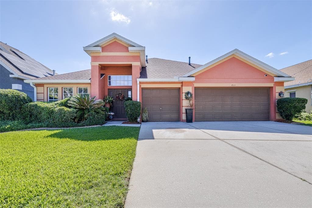 7113 CROMWELL PARK LANE APOLLO BEACH, FL 33572