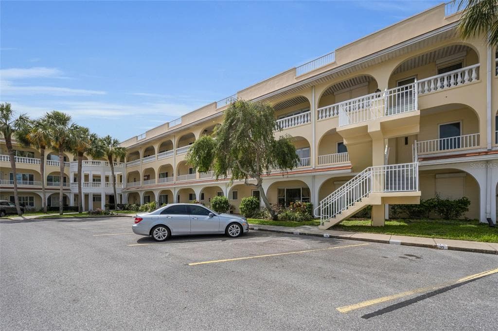 2223 PHILIPPINE DRIVE UNIT 35