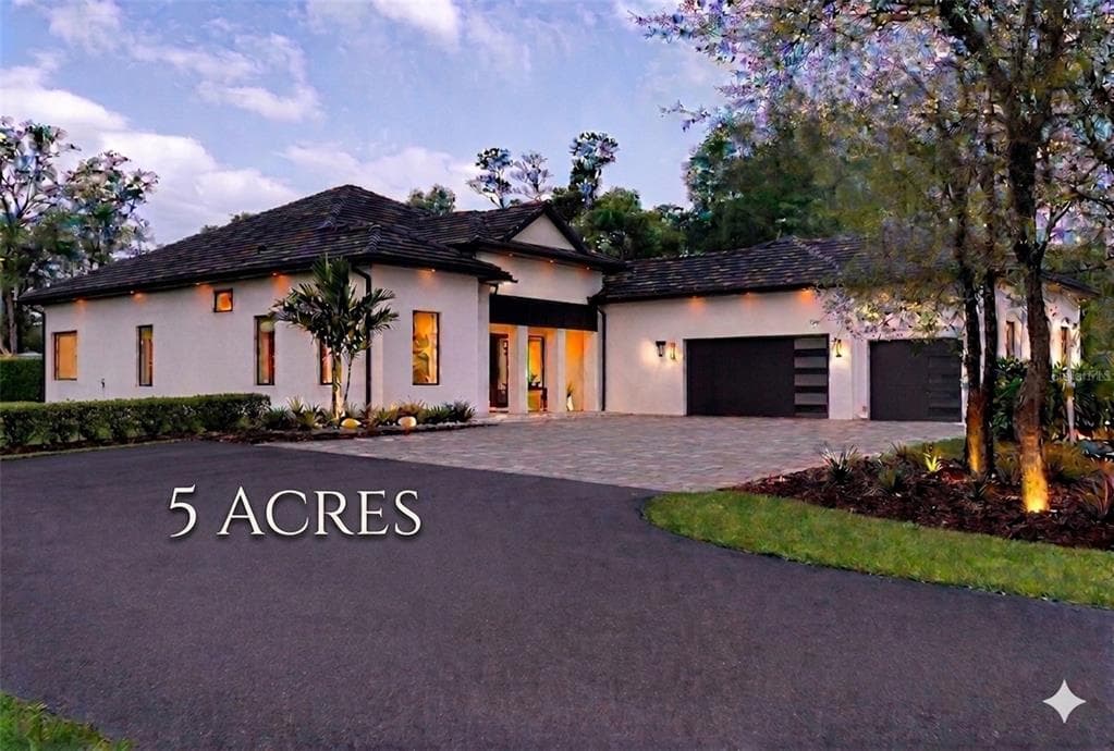 8398 HAPPY TRAIL KISSIMMEE, FL 34747