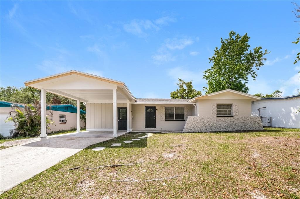 4117 E OKARA ROAD TAMPA, FL 33617