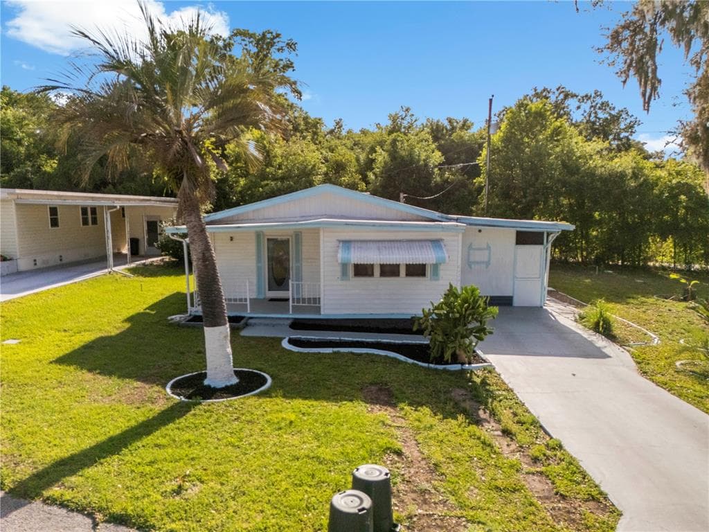 6123 RIDGEWOOD DRIVE ZEPHYRHILLS, FL 33542