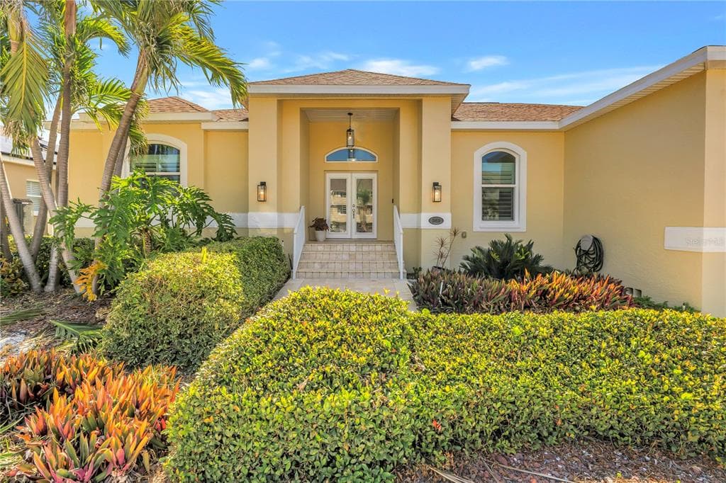 343 8TH AVENUE N TIERRA VERDE, FL 33715