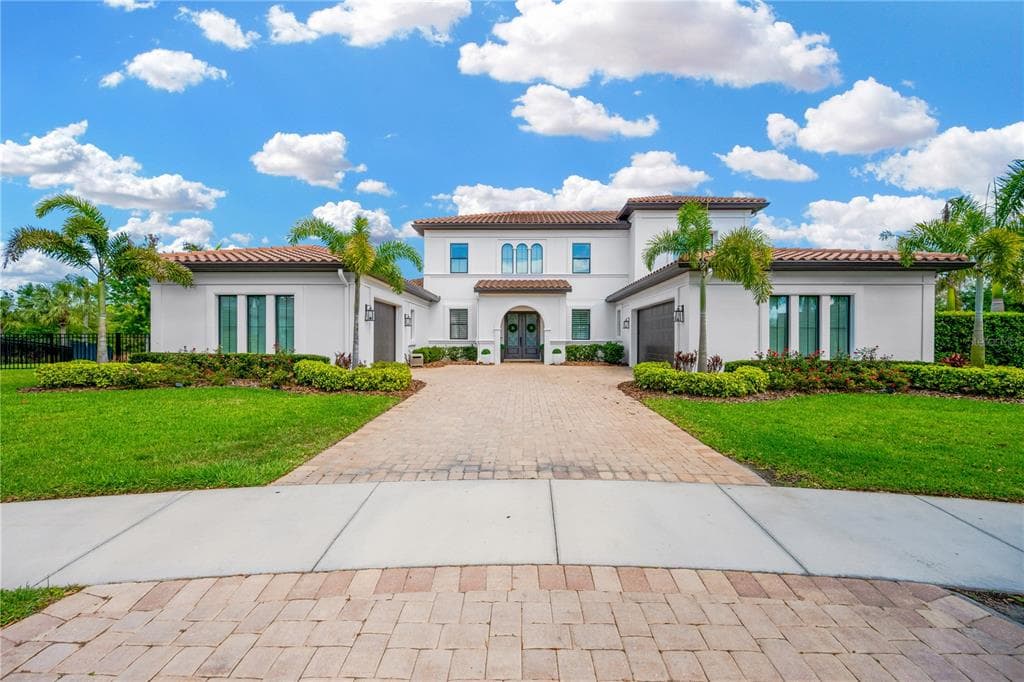 16419 CHAPMAN CROSSING DRIVE LITHIA, FL 33547