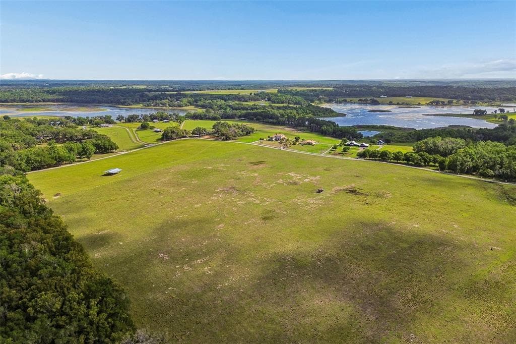 BAYHEAD Lot 10 DADE CITY, FL 33523