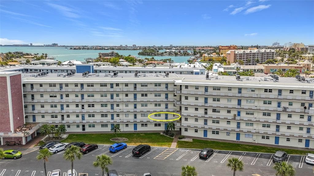 5575 GULF BOULEVARD UNIT 225 ST PETE BEACH, FL 33706