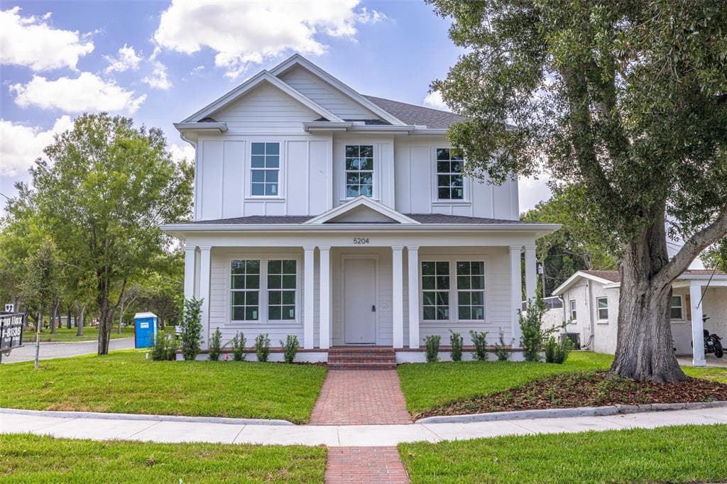 5204 10TH STREET N ST PETERSBURG, FL 33703