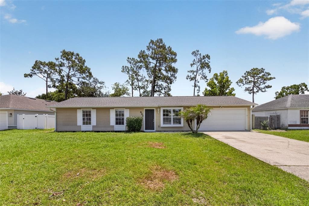 1762 MEREDITH AVENUE DELTONA, FL 32738