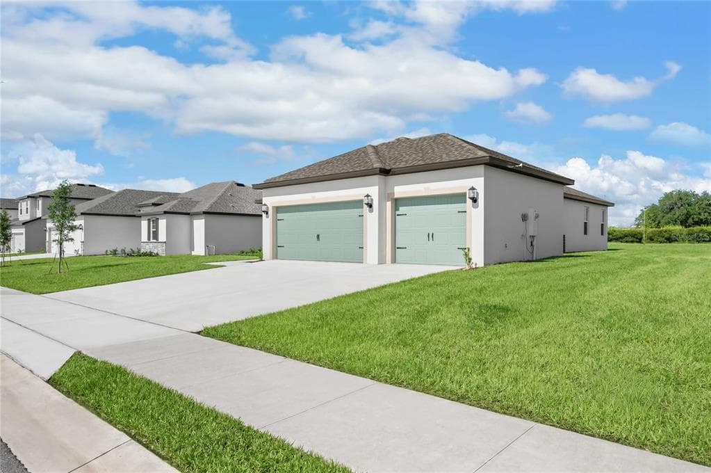 640 TANGELO TERRACE BABSON PARK, FL 33827