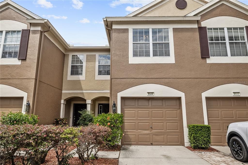8520 SANDY BEACH STREET TAMPA, FL 33634