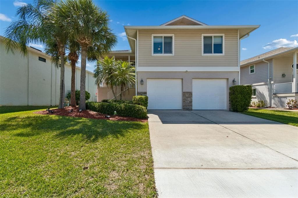 6211 BAYSIDE DRIVE NEW PORT RICHEY, FL 34652