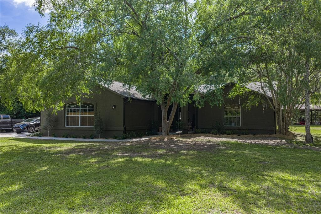 9091 MCINTYRE ROAD BROOKSVILLE, FL 34601