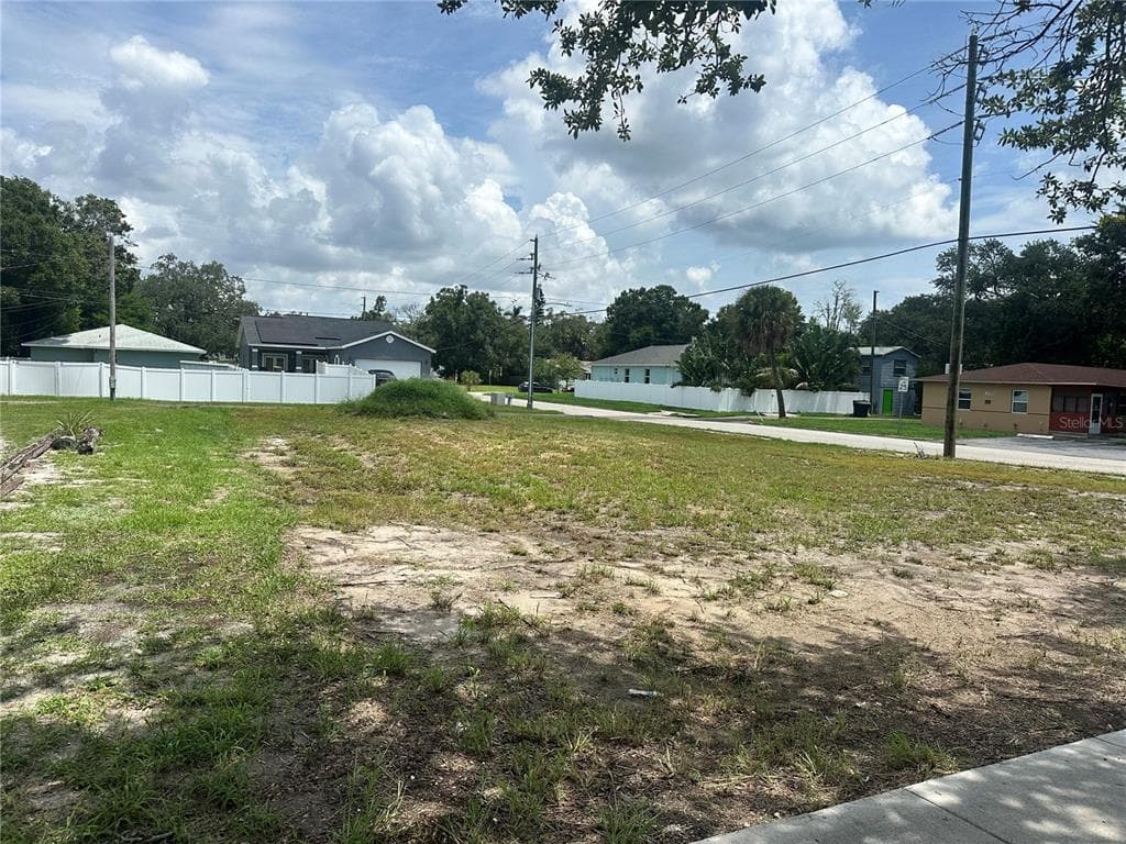 801 22ND AVENUE S ST PETERSBURG, FL 33704