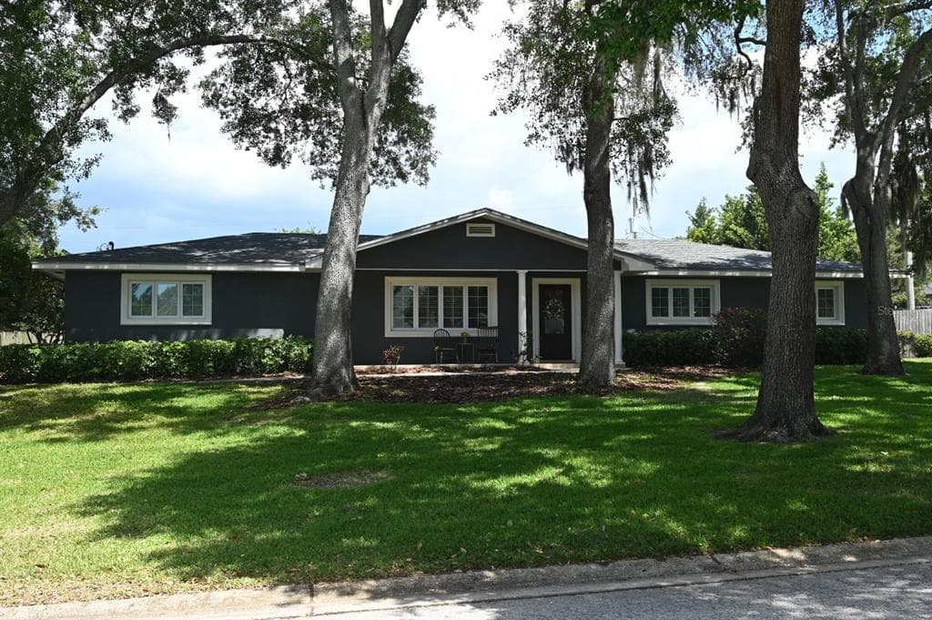 1311 ESTATEWOOD DRIVE