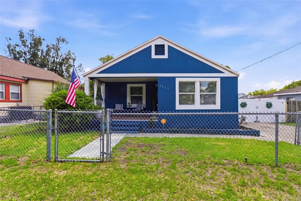 1613 E CHELSEA STREET TAMPA, FL 33610