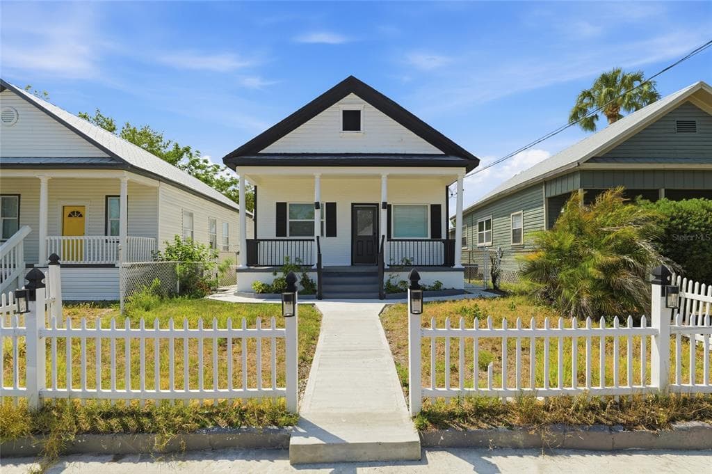 2120 W NASSAU STREET TAMPA, FL 33607