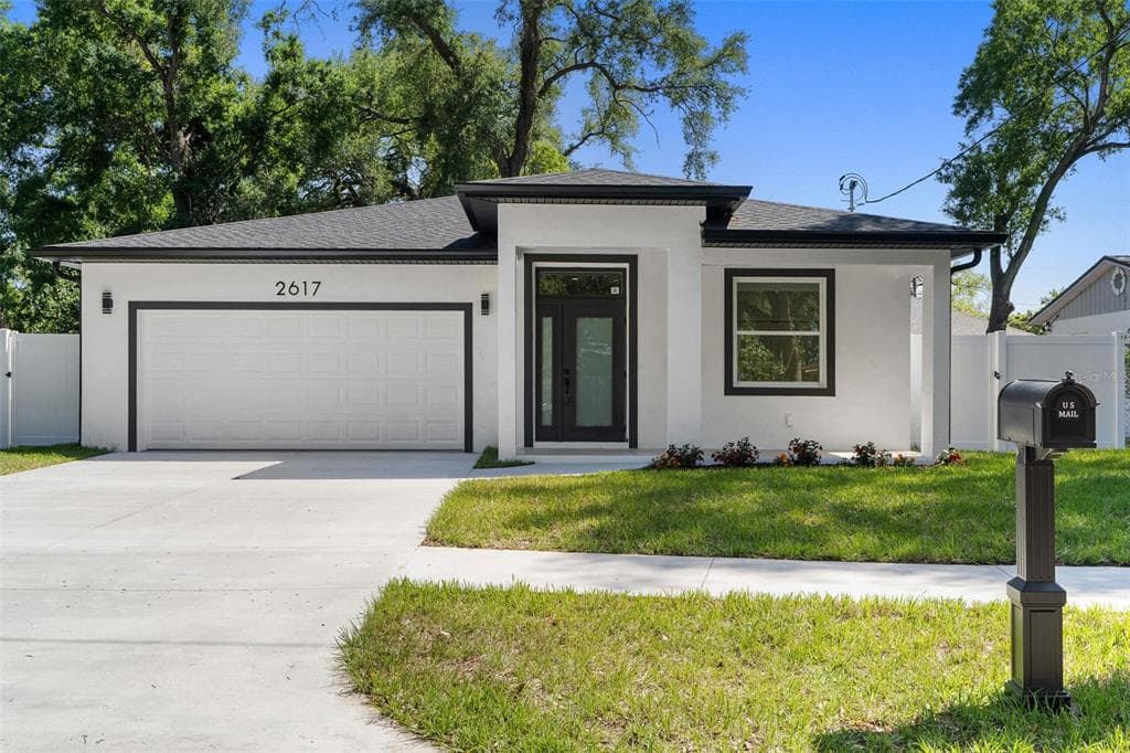 2617 E PALIFOX STREET TAMPA, FL 33610