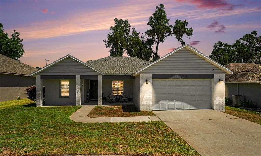 2333 TOWERING OAKS CIRCLE SEFFNER, FL 33584