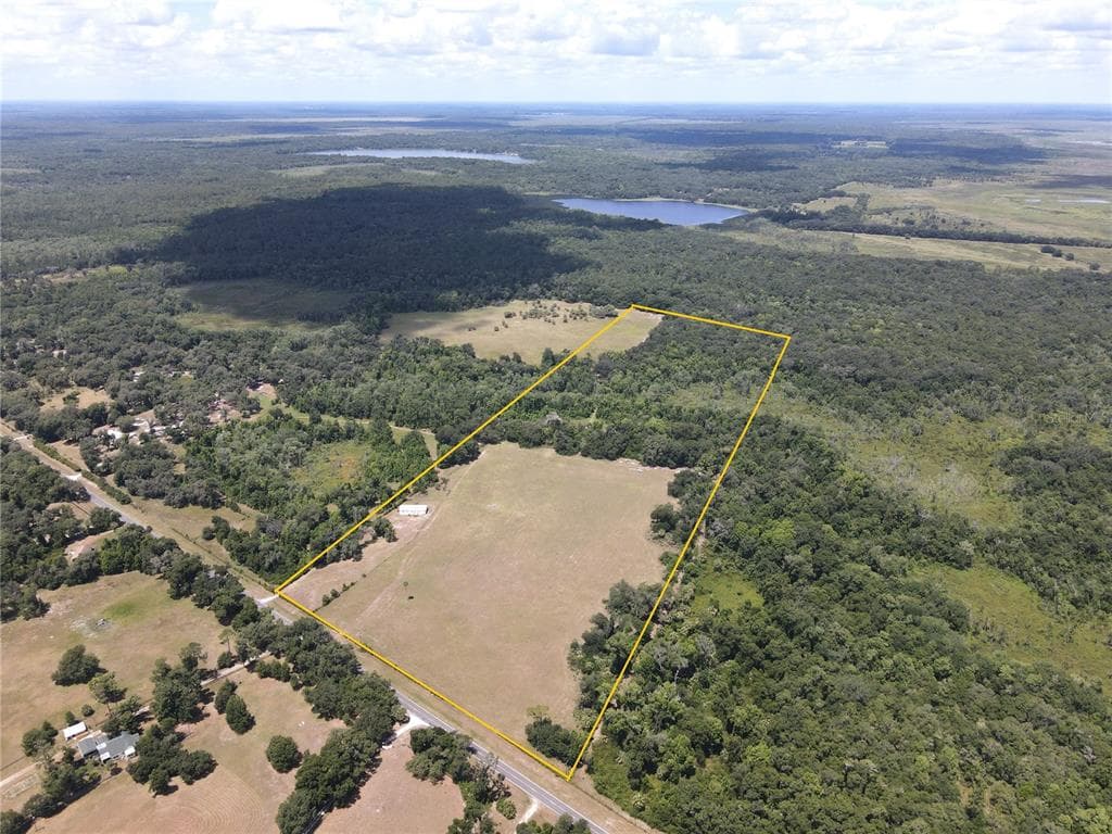 11804 SE COUNTY ROAD 234 MICANOPY, FL 32667