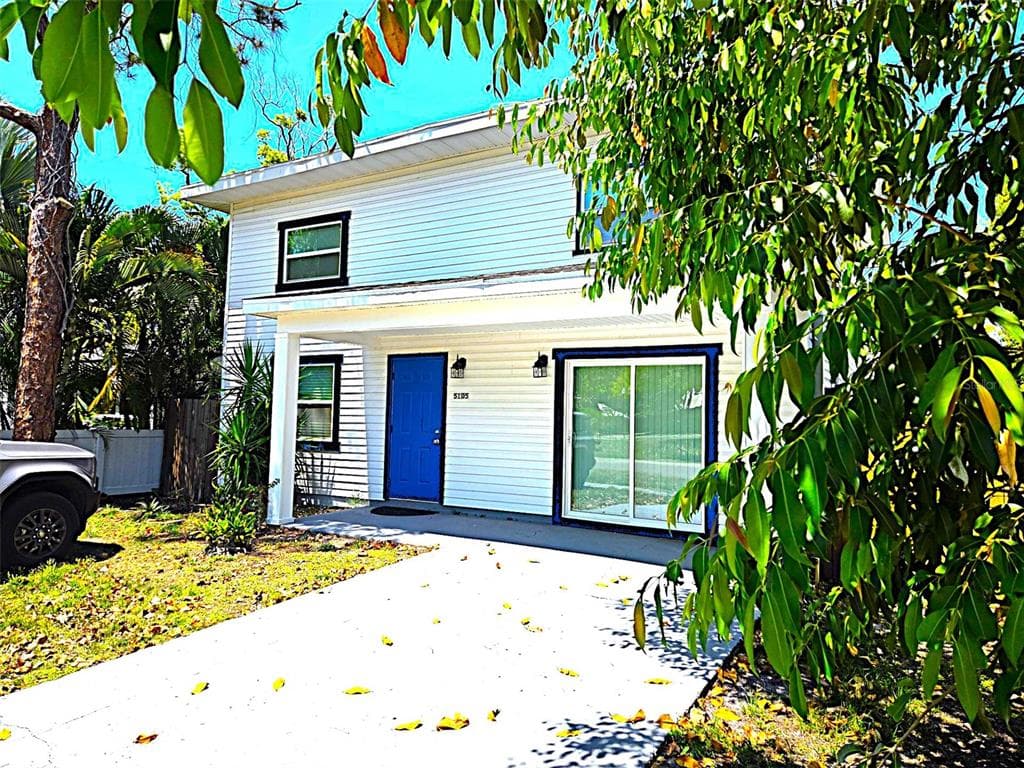 5105 TANGERINE AVENUE S GULFPORT, FL 33707