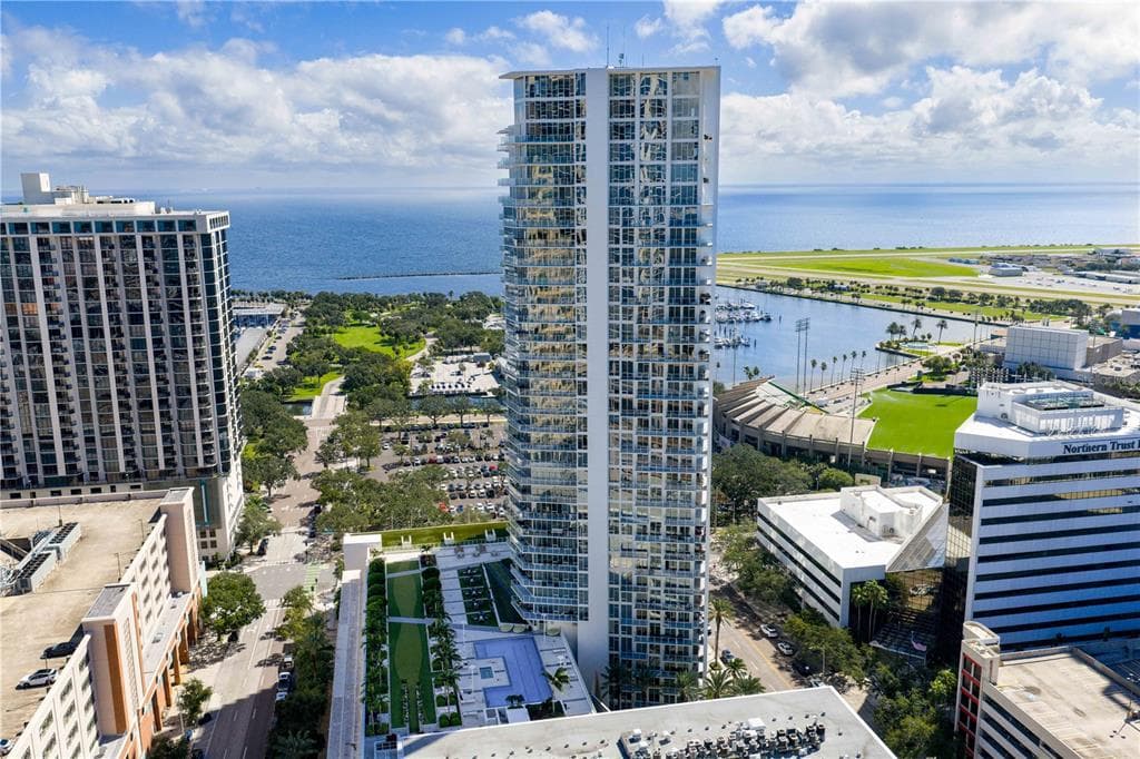 175 1ST STREET S UNIT 1108 ST PETERSBURG, FL 33701