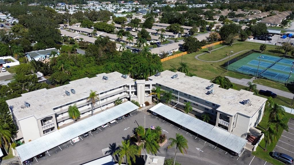 952 VIRGINIA STREET UNIT 209 DUNEDIN, FL 34698
