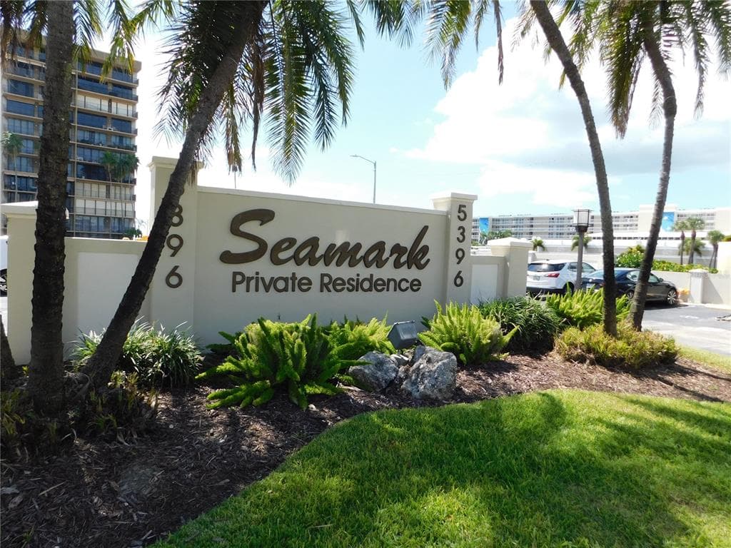 5396 GULF BOULEVARD UNIT 701 ST PETE BEACH, FL 33706