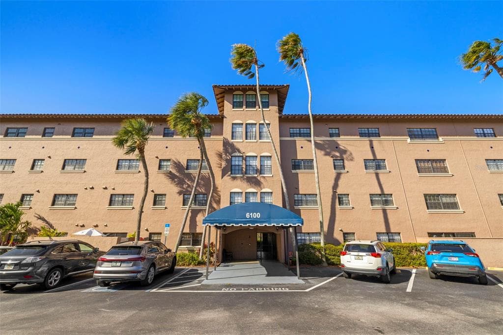 6100 GULFPORT BOULEVARD S UNIT 414 GULFPORT, FL 33707