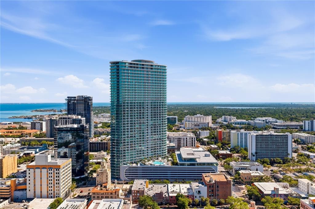 400 CENTRAL AVENUE UNIT 3506 ST PETERSBURG, FL 33701