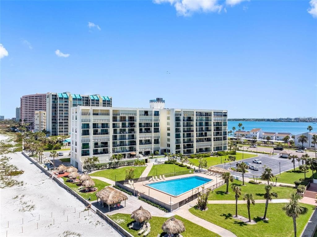 1400 GULF BOULEVARD UNIT 101 CLEARWATER BEACH, FL 33767