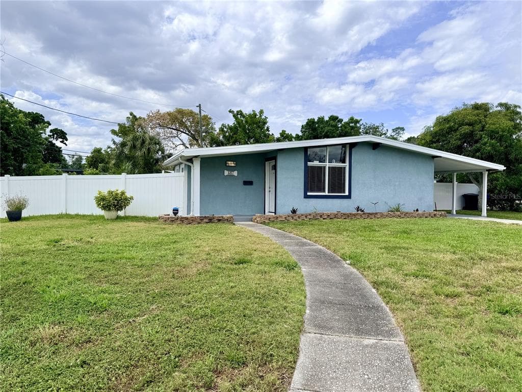 4497 MENHADEN DRIVE SE ST PETERSBURG, FL 33705