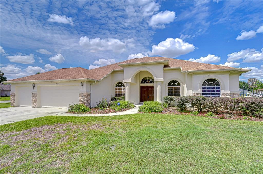 2833 MOSSY TIMBER TRAIL VALRICO, FL 33596