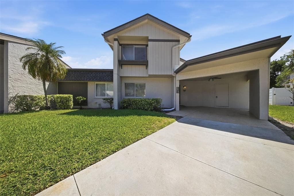 2617 BARKSDALE COURT CLEARWATER, FL 33761